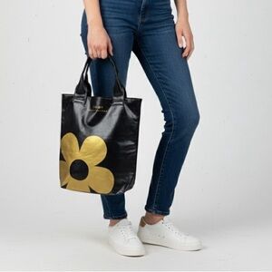 DAISY MARC JACOBS TOTE BAG